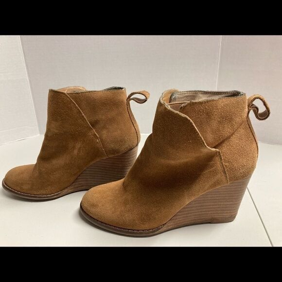 LUCKY BRAND, suede wedge booties, size 7 1/2 M,Tan‎ - Picture 4 of 16